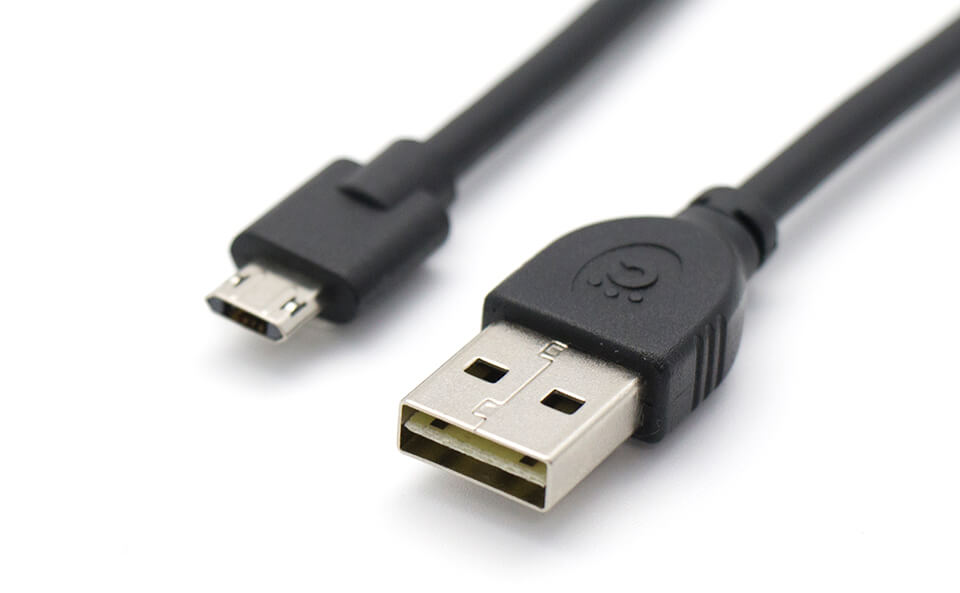 242_micro_USB_Reversible_cable